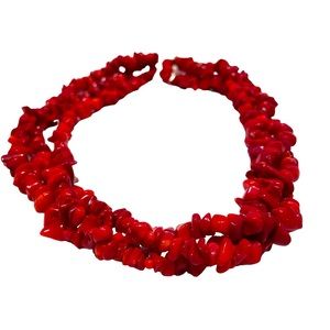 Red coral three strands necklace